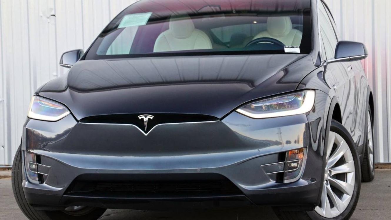 TESLA MODEL X 2020 5YJXCAE24LF298371 image